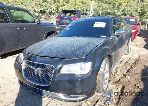 2015 Chrysler 300C Platinum из США, поврежденный, VIN 2C3CCAPT5FH886996